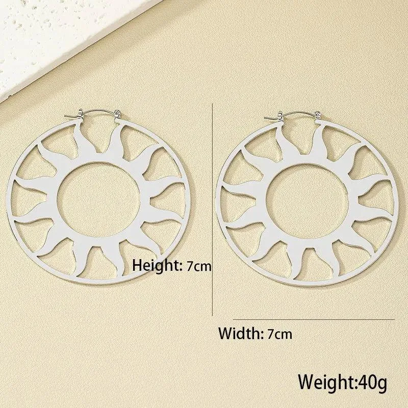 1 Pair Exaggerated Artistic Sun Hollow Out Alloy Hoop Earrings