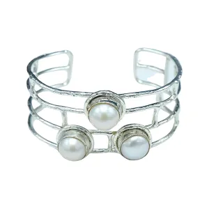 255-01-S | 3 PEARL CAGE CUFF ON SILVER