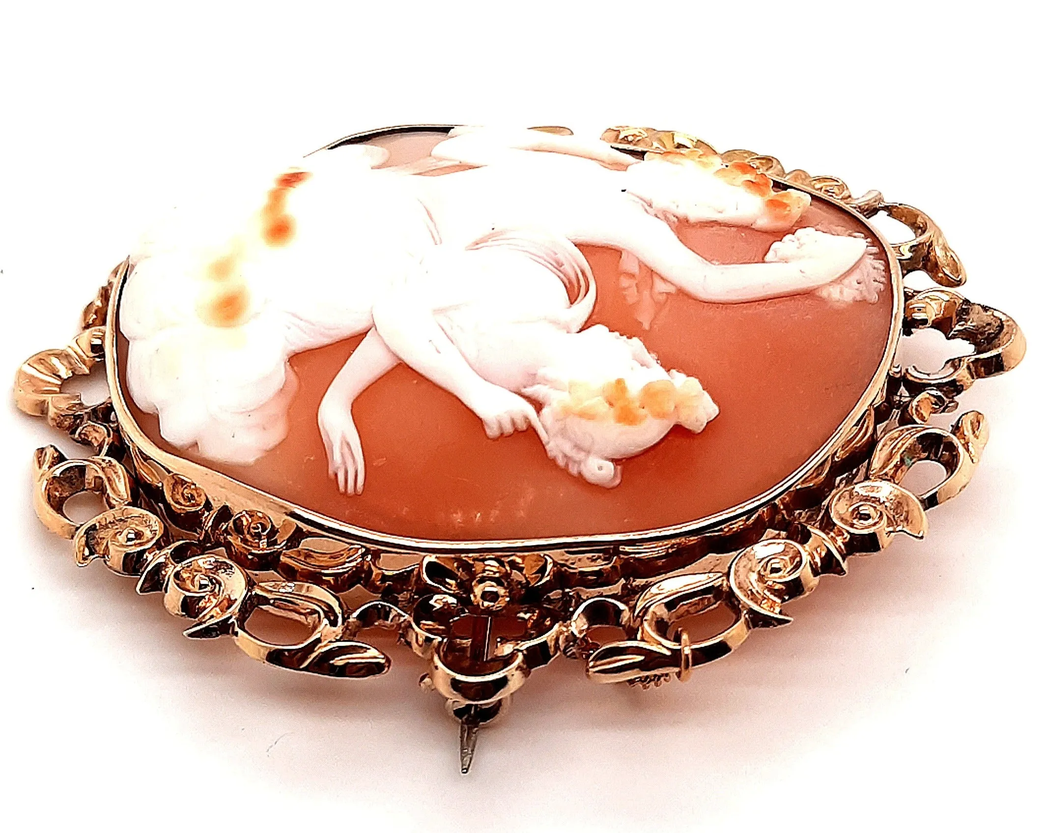 9ct Yellow Gold Hand Carved Cameo Vintage Brooch