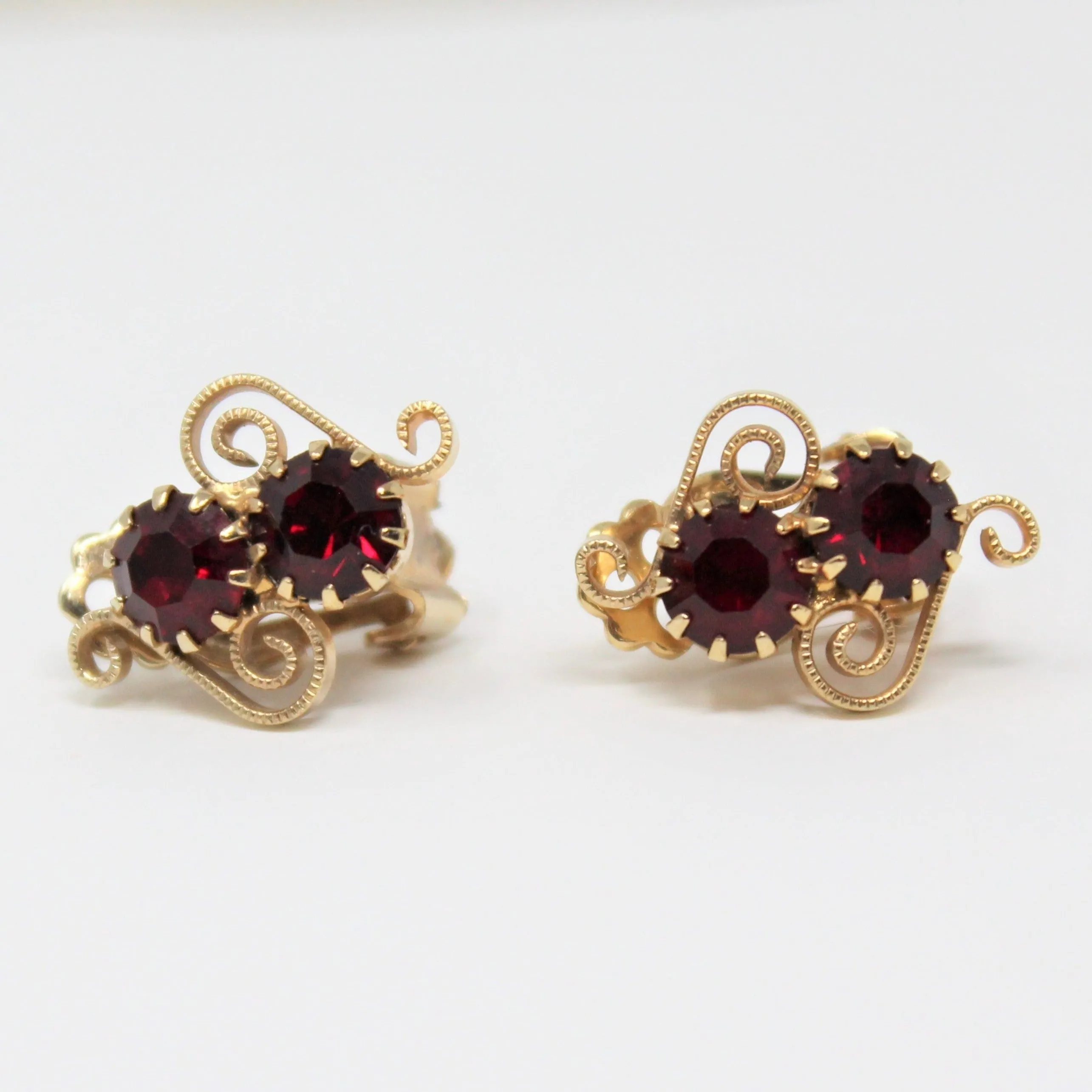 Brooch / Pin and Earrings Set, Red Rhinestones, Gold Filigree, Vintage