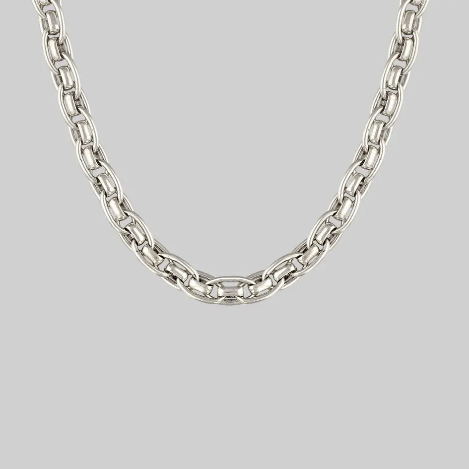 CASSIAN. Chunky Braid Chain Collar Necklace - Silver