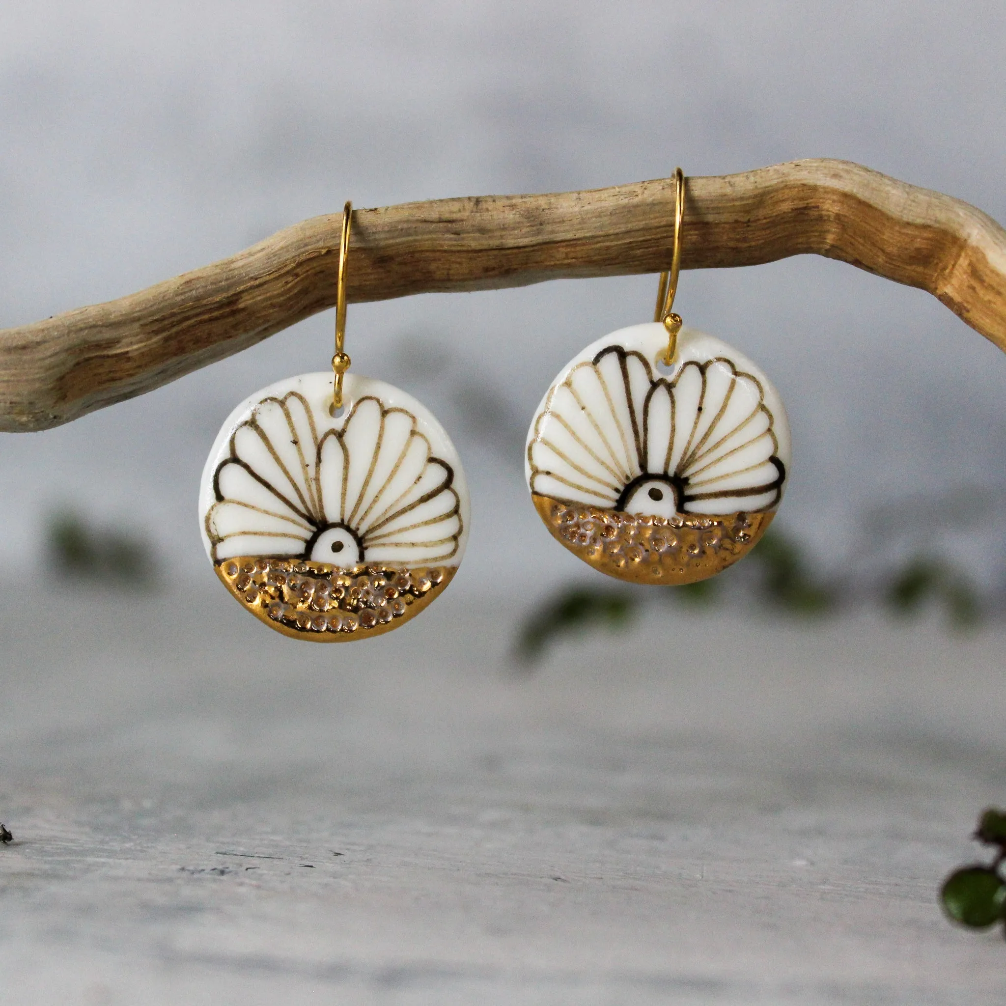 Ceramic Earrings Sepia Daisy