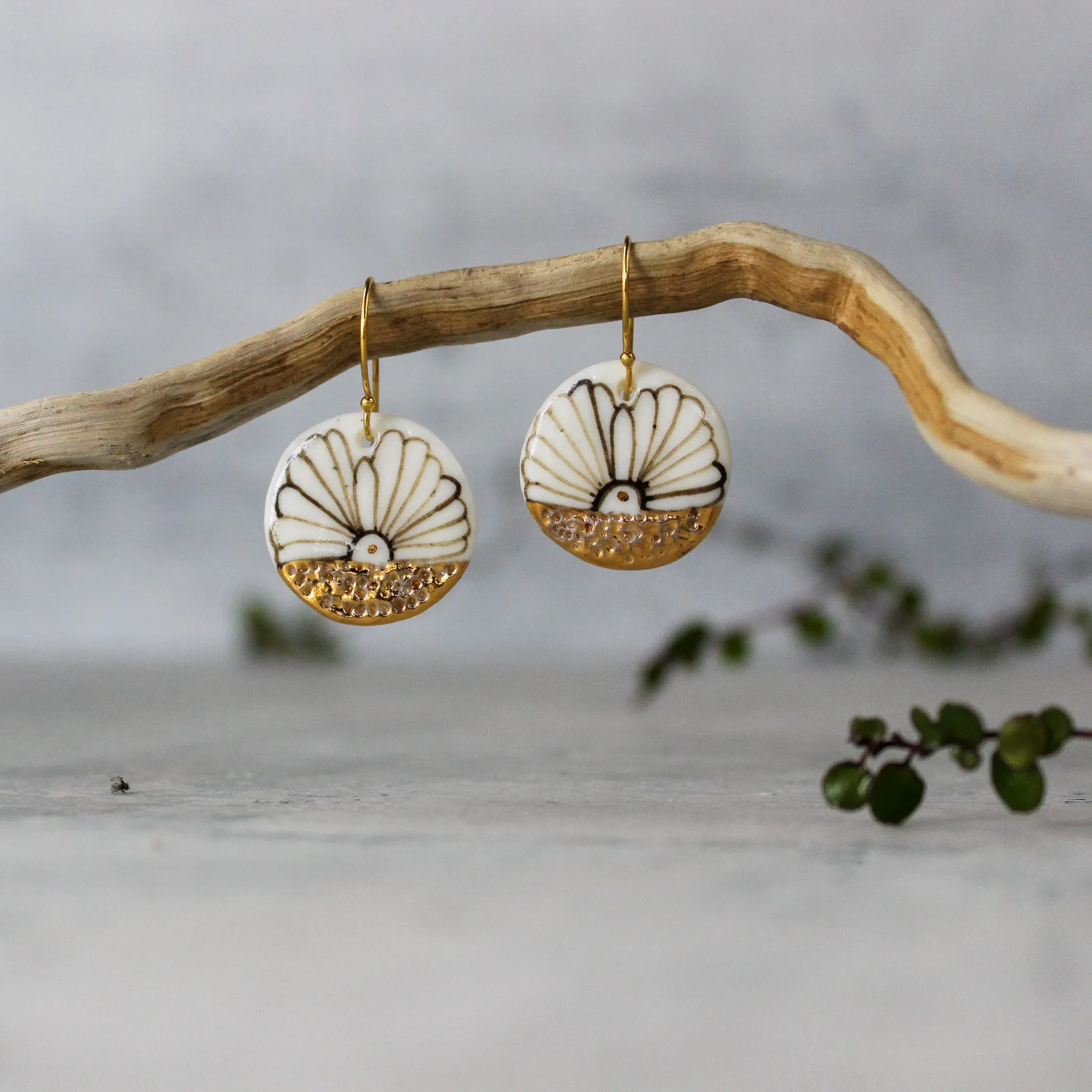 Ceramic Earrings Sepia Daisy