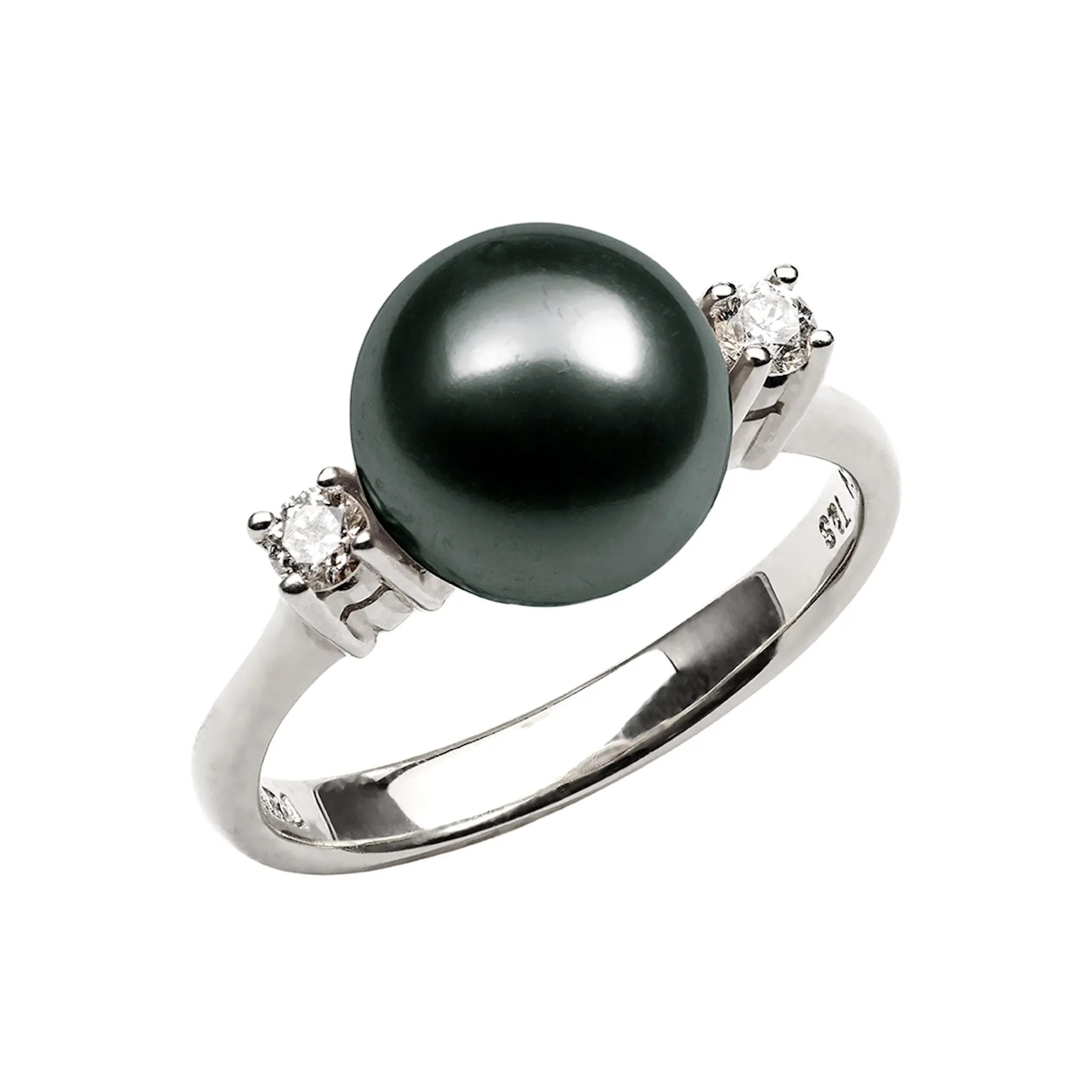 Classic Pearl & Diamond Ring