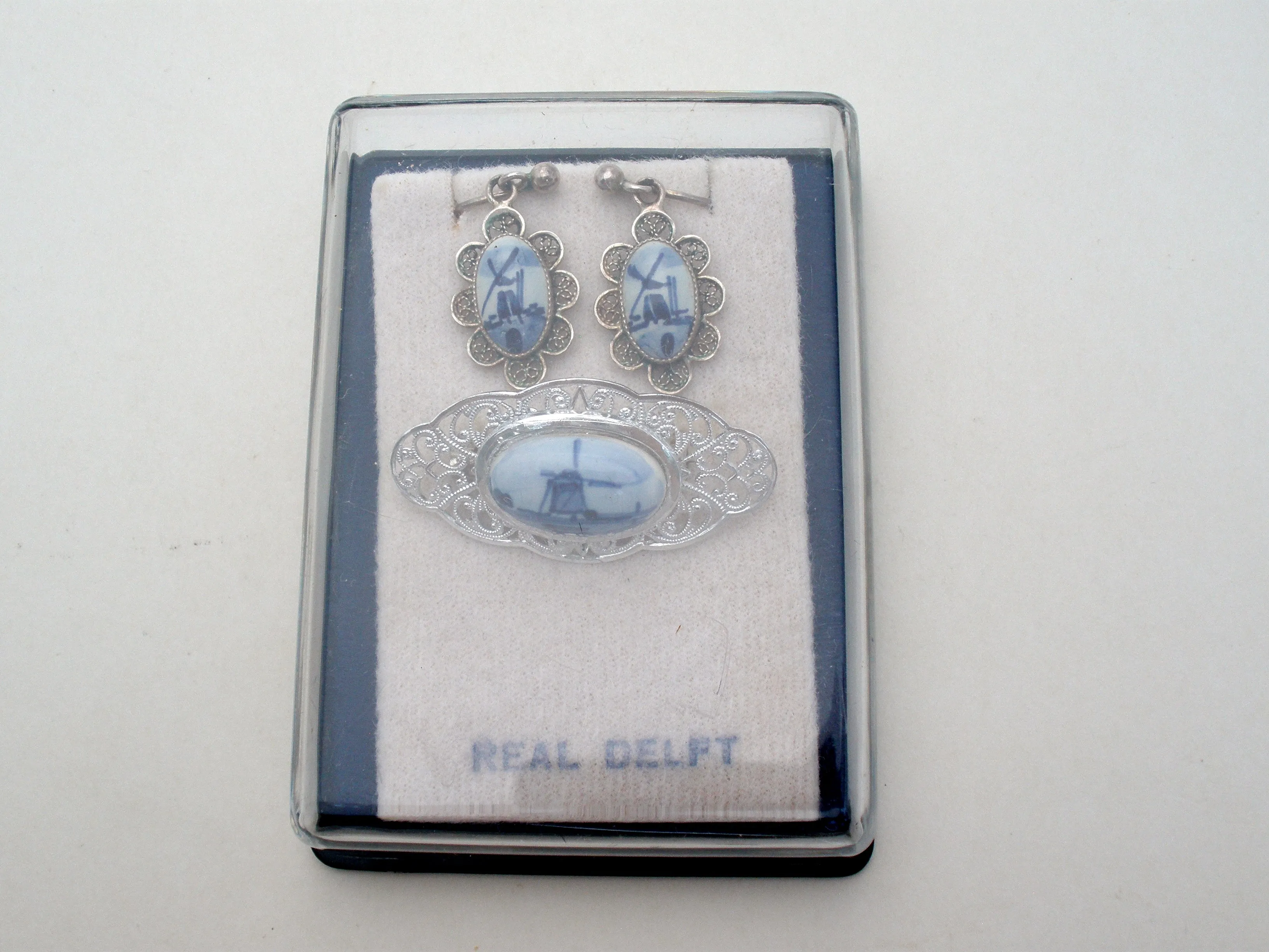 Delft Blue & White Earrings Brooch Set Vintage