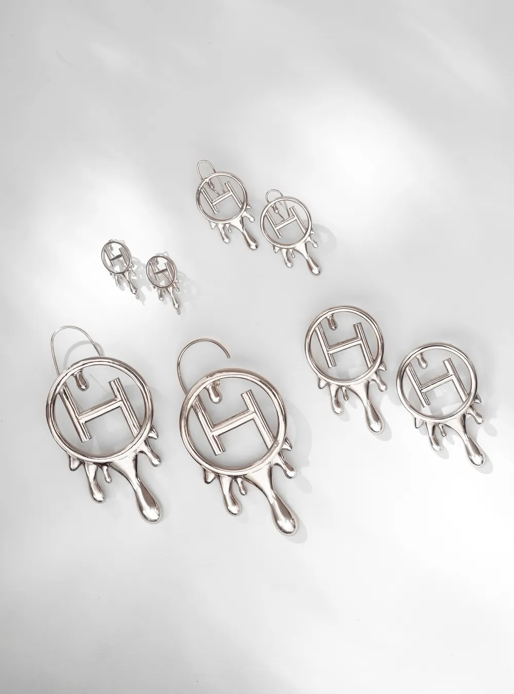 Drip OH Midi Earrings In Silver Finish