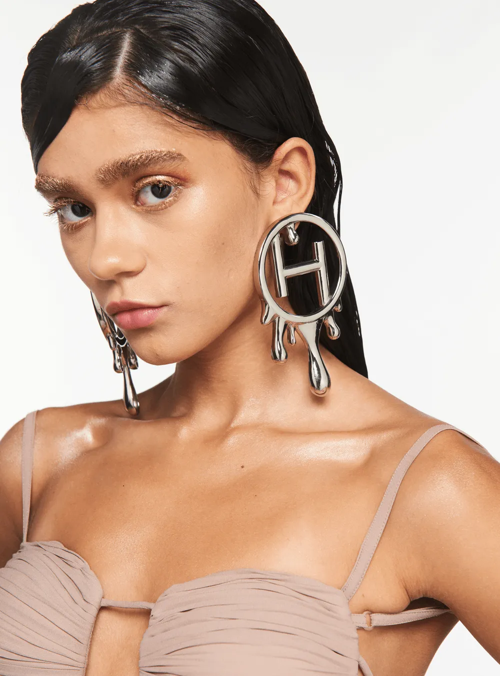 Drip OH Midi Earrings In Silver Finish