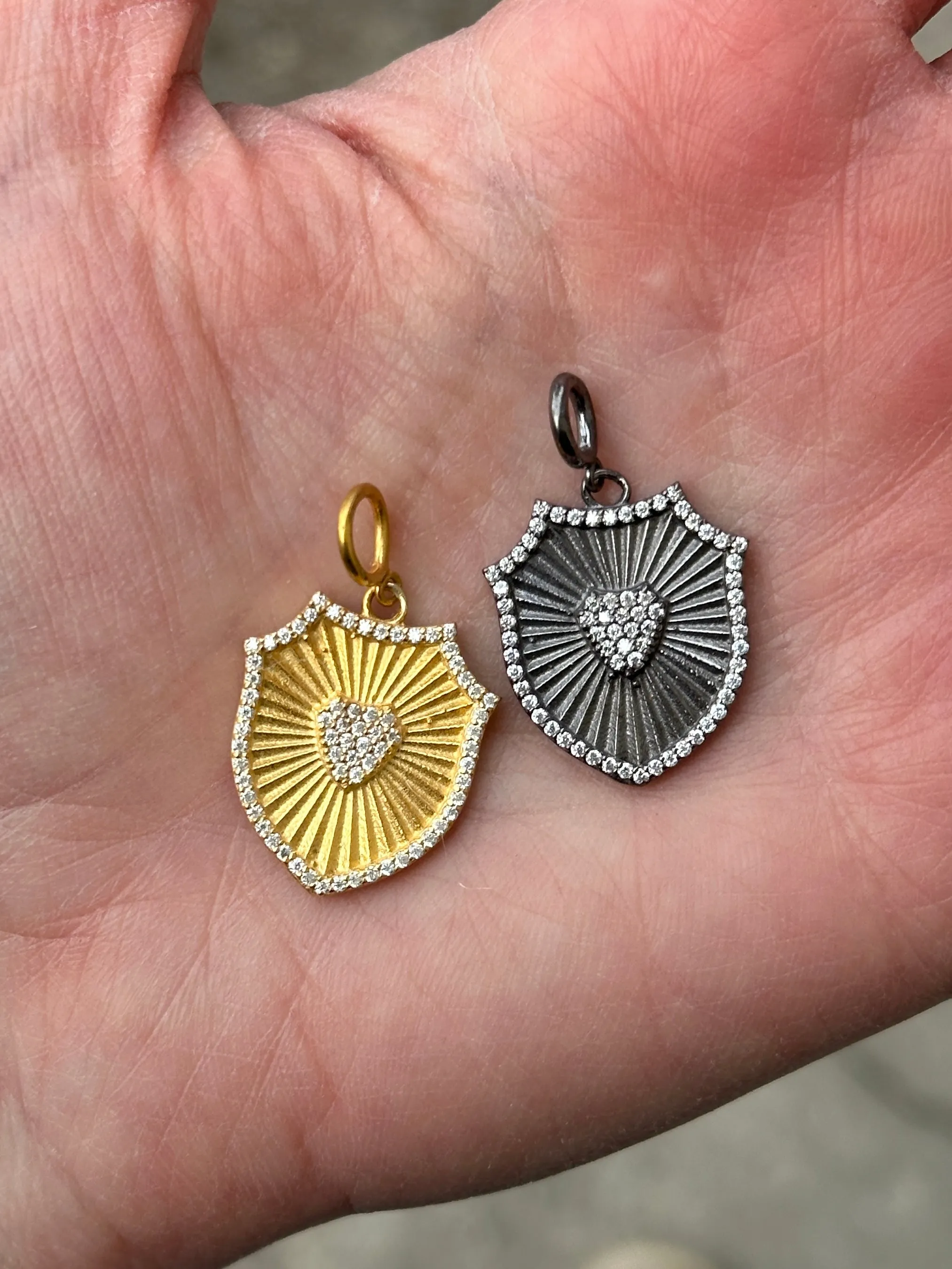 Fluted Pavè Diamond Pendants