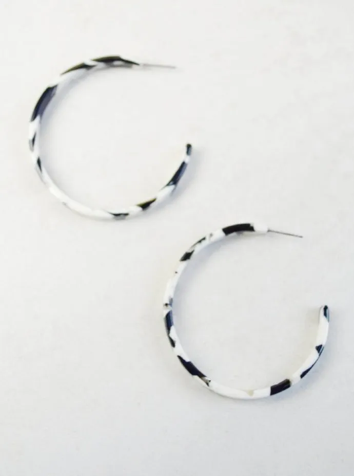 In the Loop Earrings (Marble)