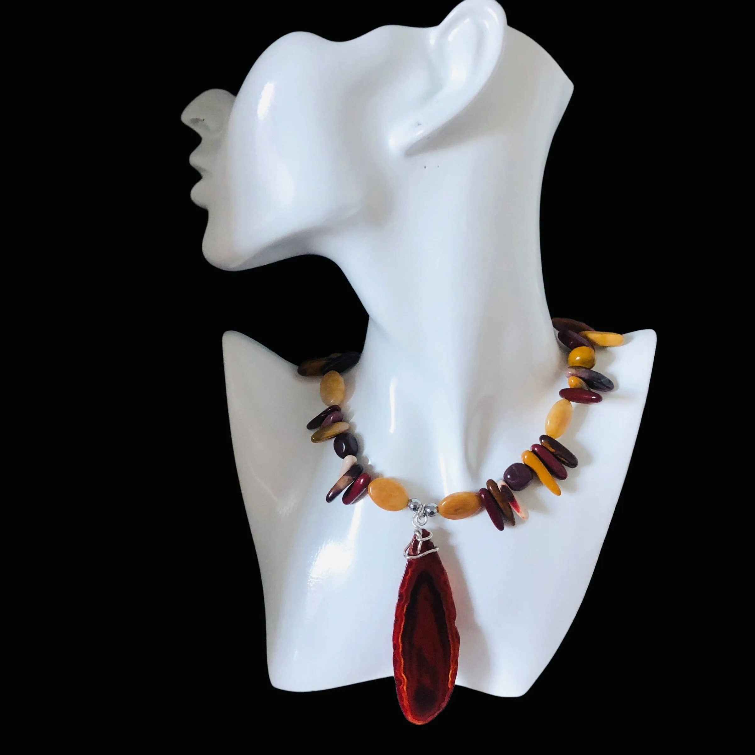 Mookaite and Yellow Jade Beaded Necklace with Agate Slice Pendant