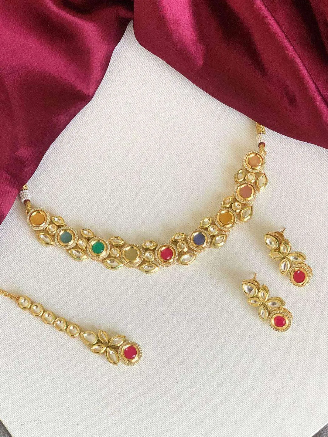 Navratna Small Kundan Ad Necklace Set