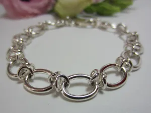 oval link bracelet