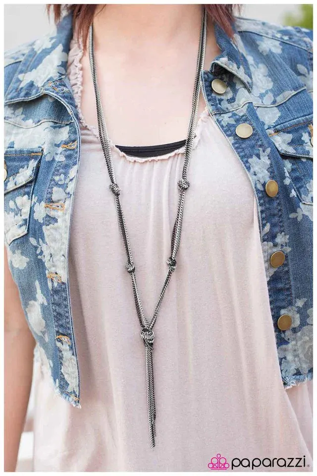 Paparazzi Necklace ~ KNOT A Chance! - Black