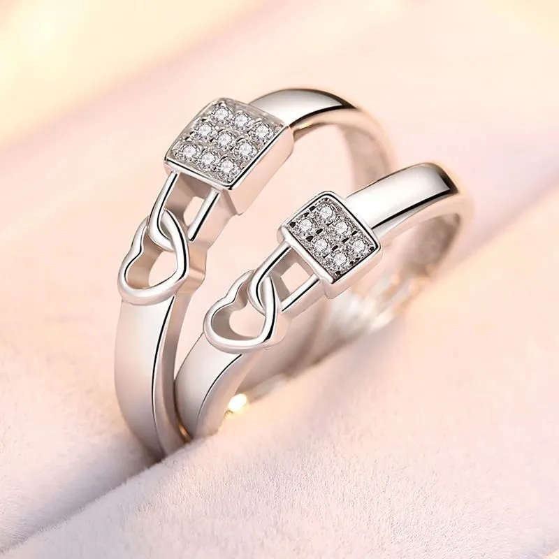 R667 - Classic Silver Couple Ring