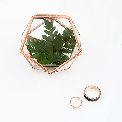 SMALL GLASS GEOMETRIC TERRARIUM STYLE RING BOX